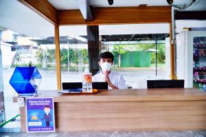 Front Office